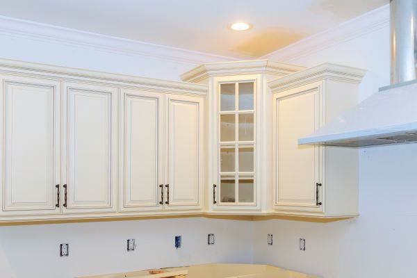 Kitchen Cabinets Repair in Akron